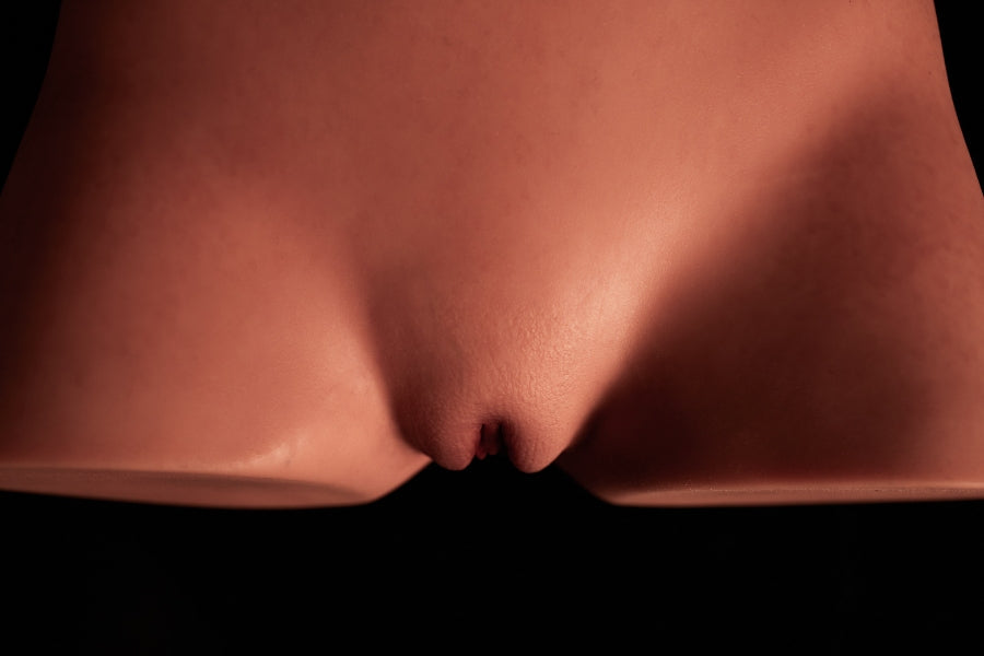 ☁️ CLM ULW ☁️ 60cm/1ft11 A-Cup Silicone Torso Sex Doll - 