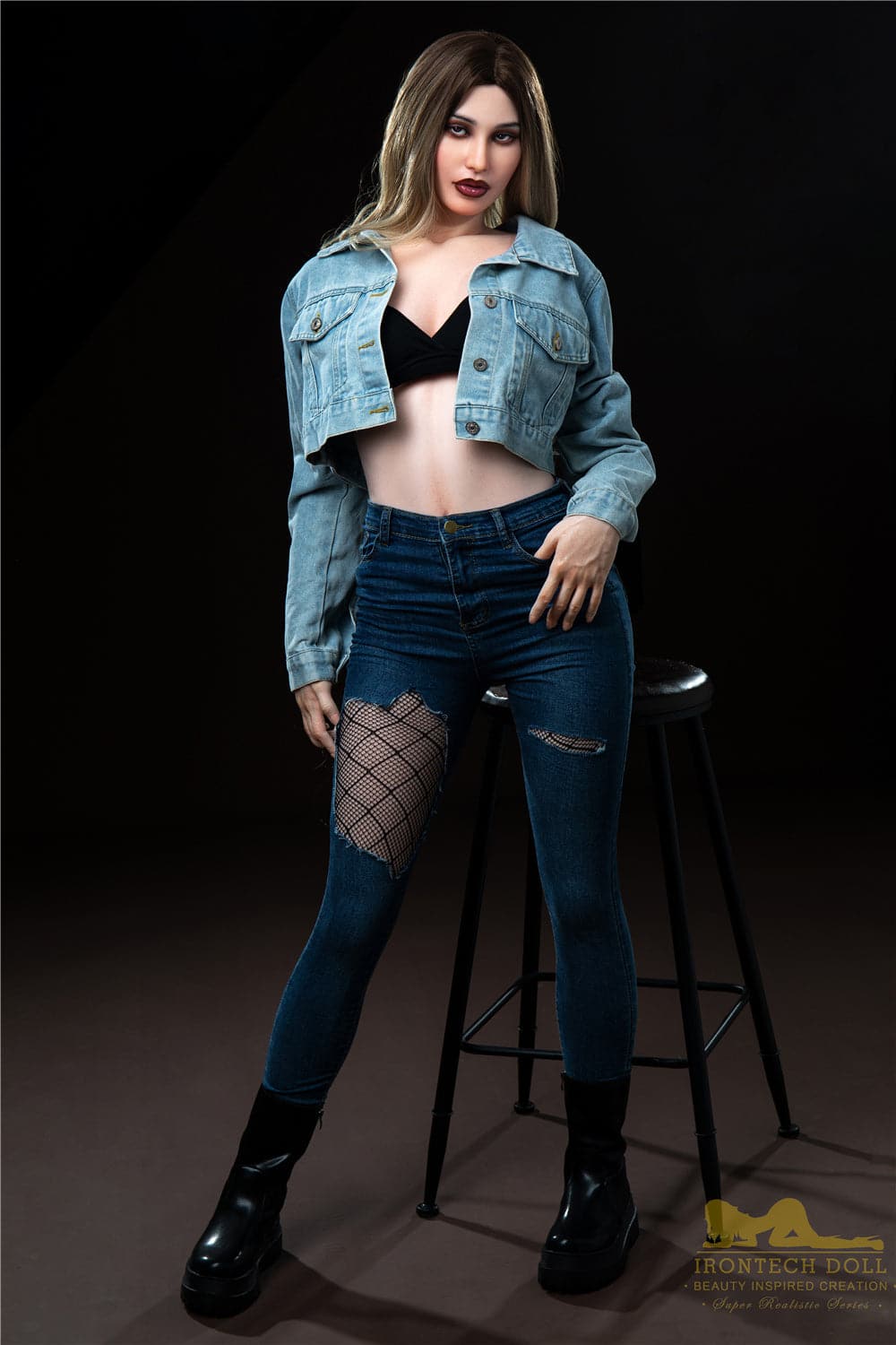 168cm/5ft6 B-Cup European Bubble Butt Silicone Sex Doll - Pearl S19 Natural Skin - BestDollForYou